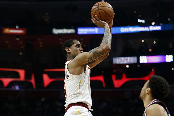 楊毅評選波波維奇為NBA歷史最偉大教練！帶出的明星高徒比比皆是